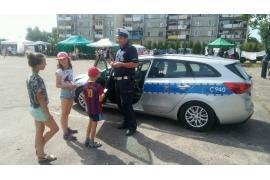 <b>Policjanci na `Powiatowym Dniu Dziecka`</b>