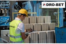 <b>DRO-BET. Producent silikatów i kostki brukowej ZOBACZ NASZĄ NOWĄ STRONĘ INTERNETOWĄ (OFERTA, PRODUKTY)</b>